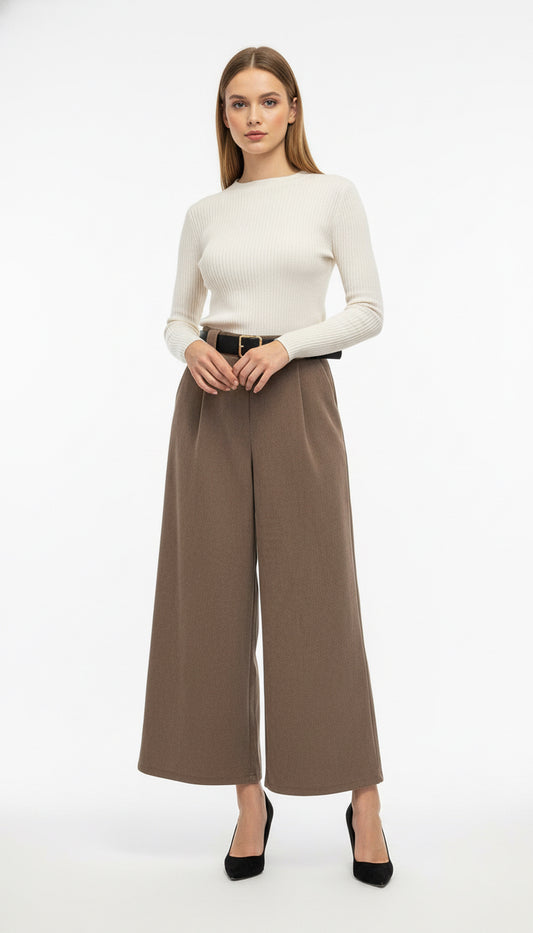 Samthose in Cordoptik weit