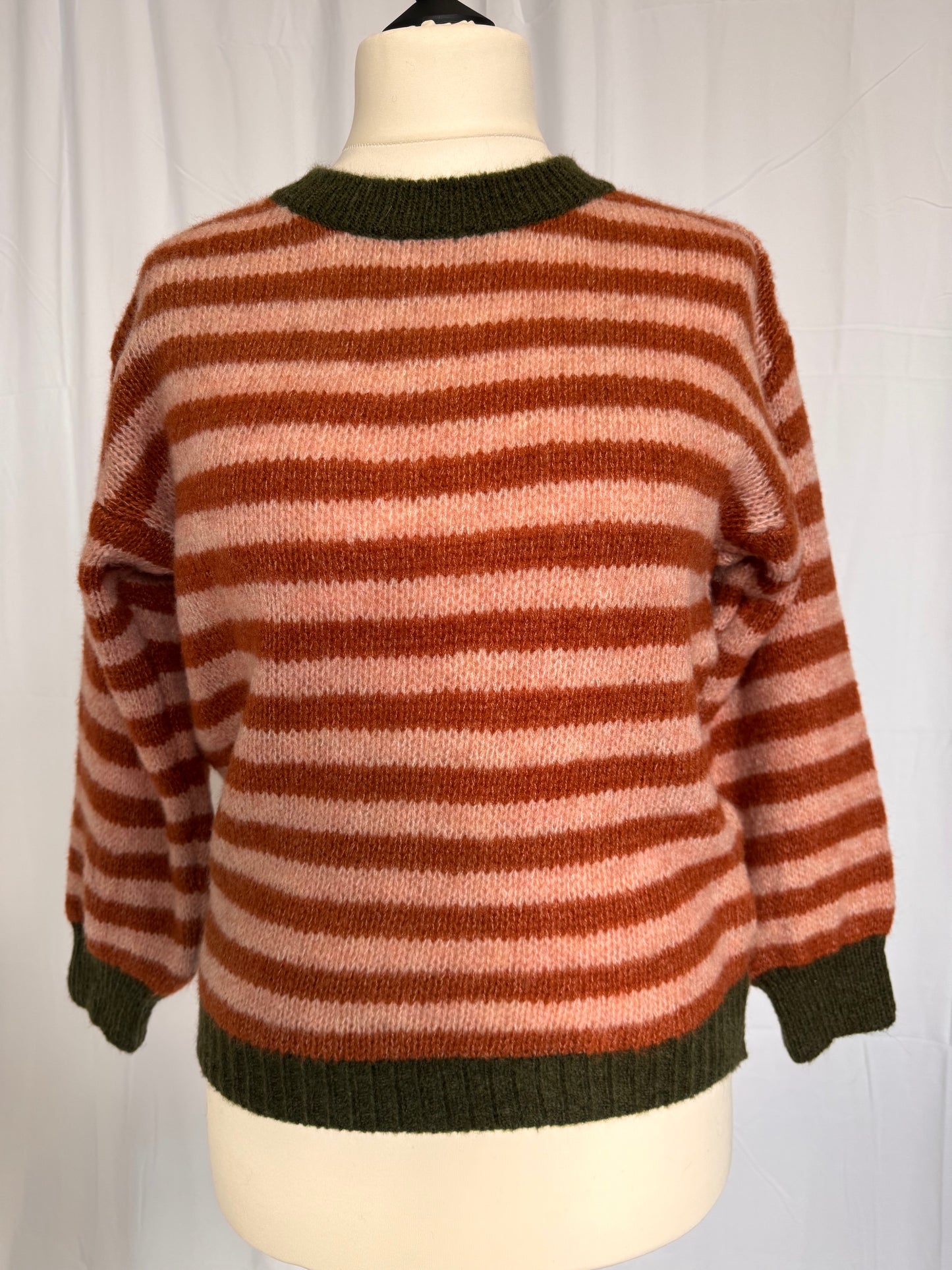 Strickpullover Streifen