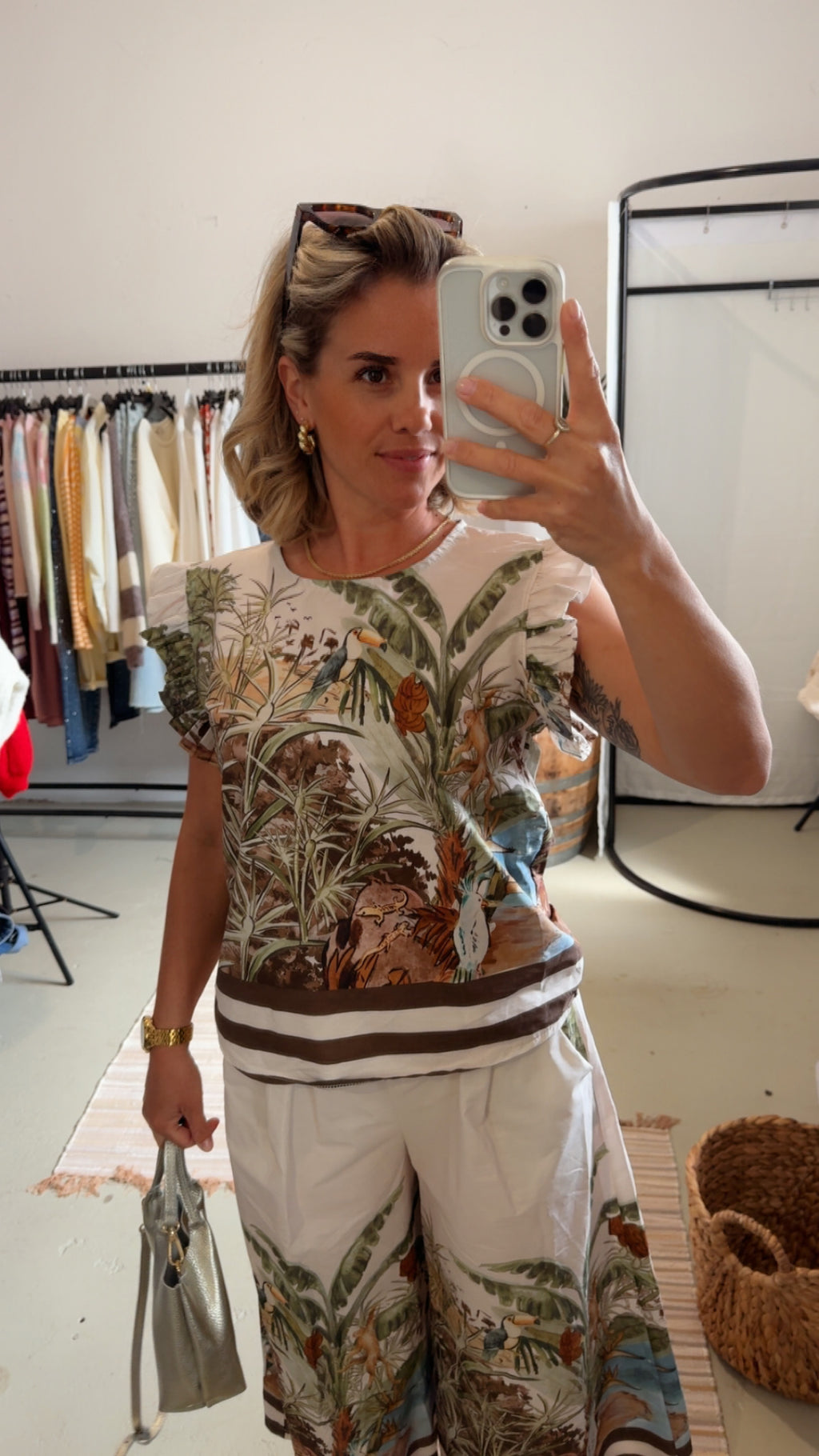 Bluse mit Muster creme
