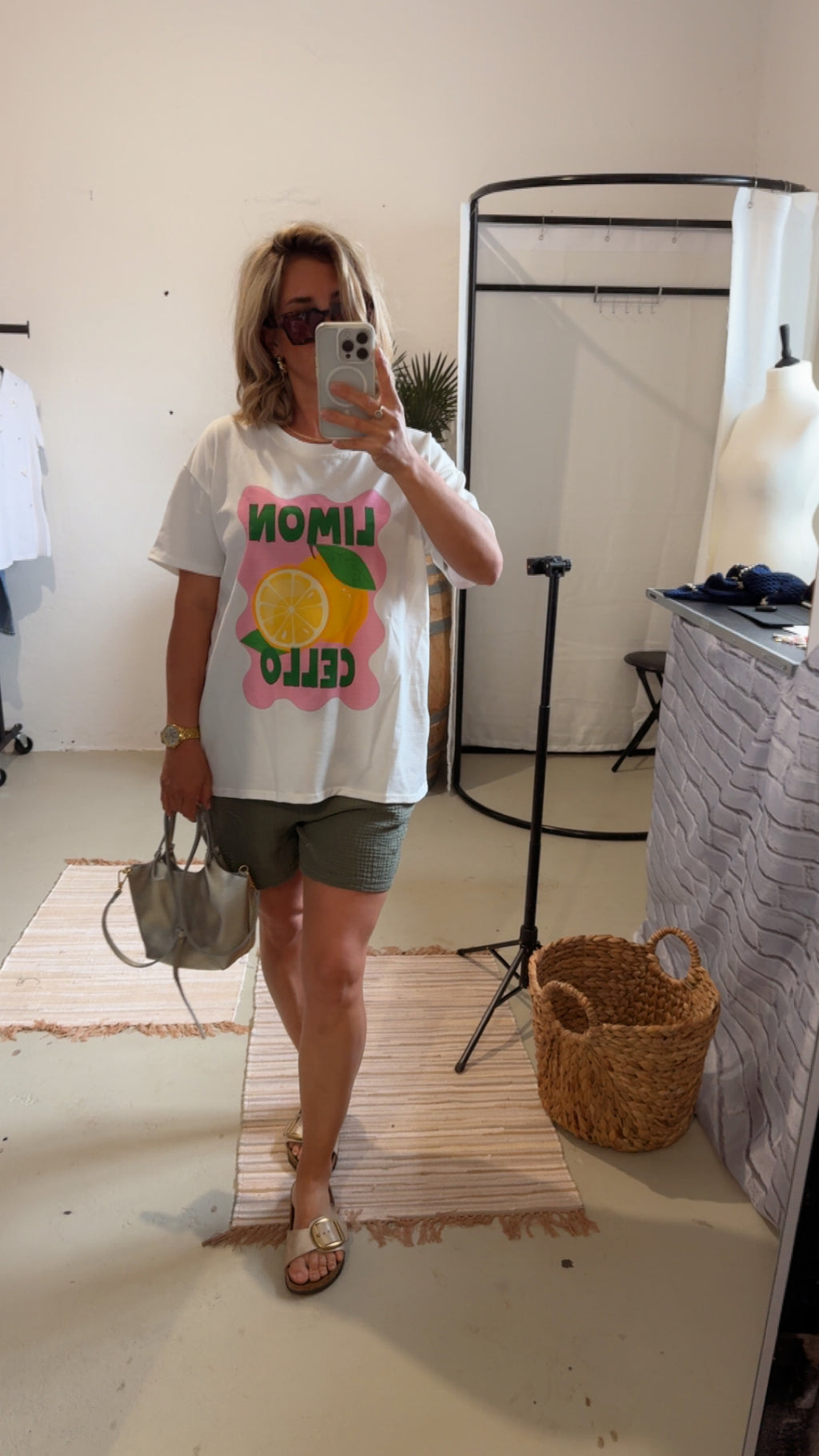 Musselin Shorts Military grün