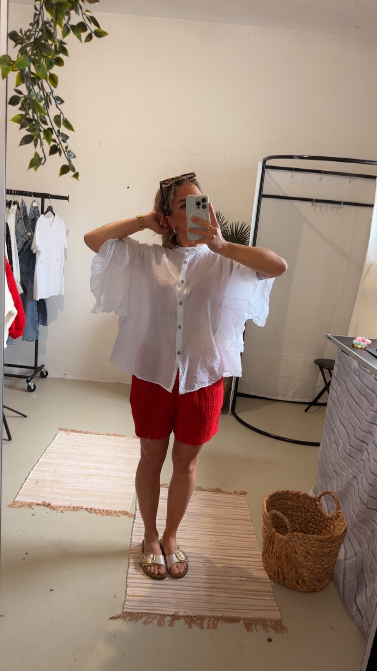 Musselin Shorts rot