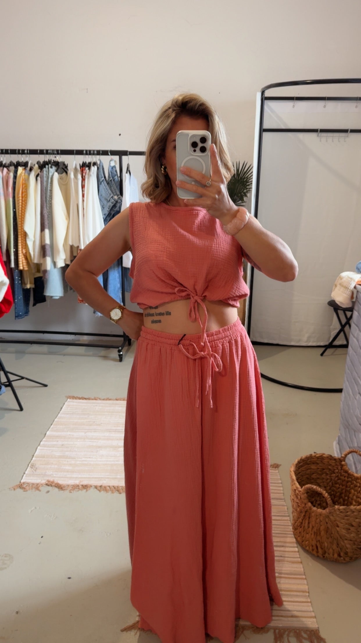 Musselin Zweiteiler Rock mit cropped Top Lachs
