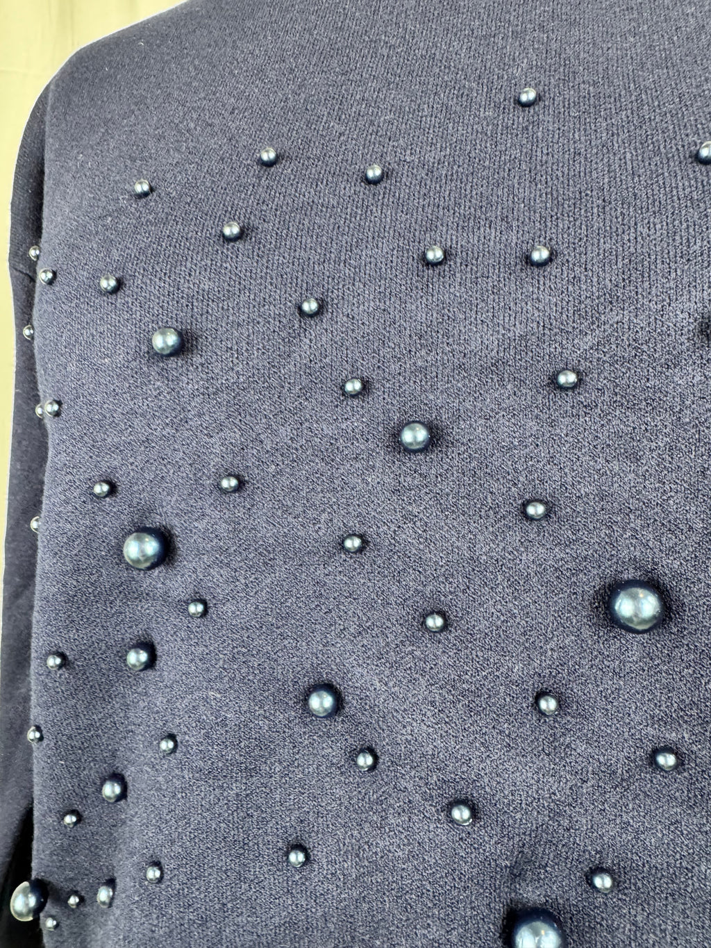 Perlenoberteil Premium marineblau