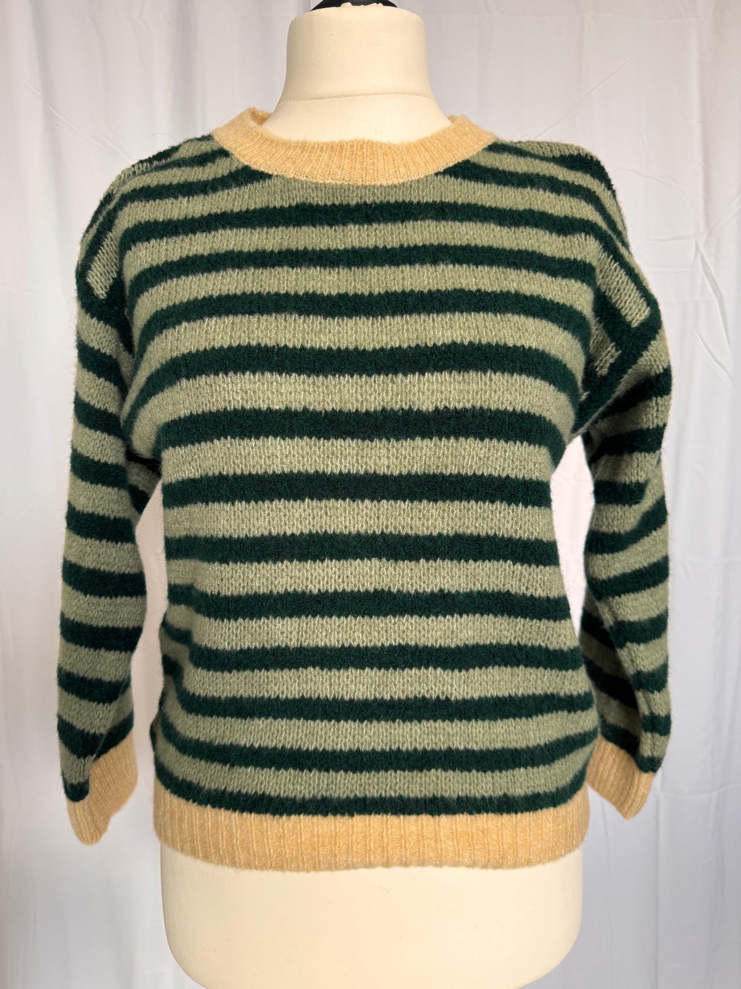 Strickpullover Streifen