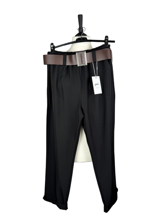 Hose mit Gürtel Strechi
