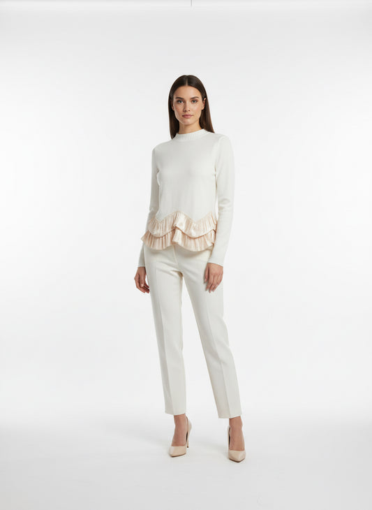 Feinstrickpullover mit Volant