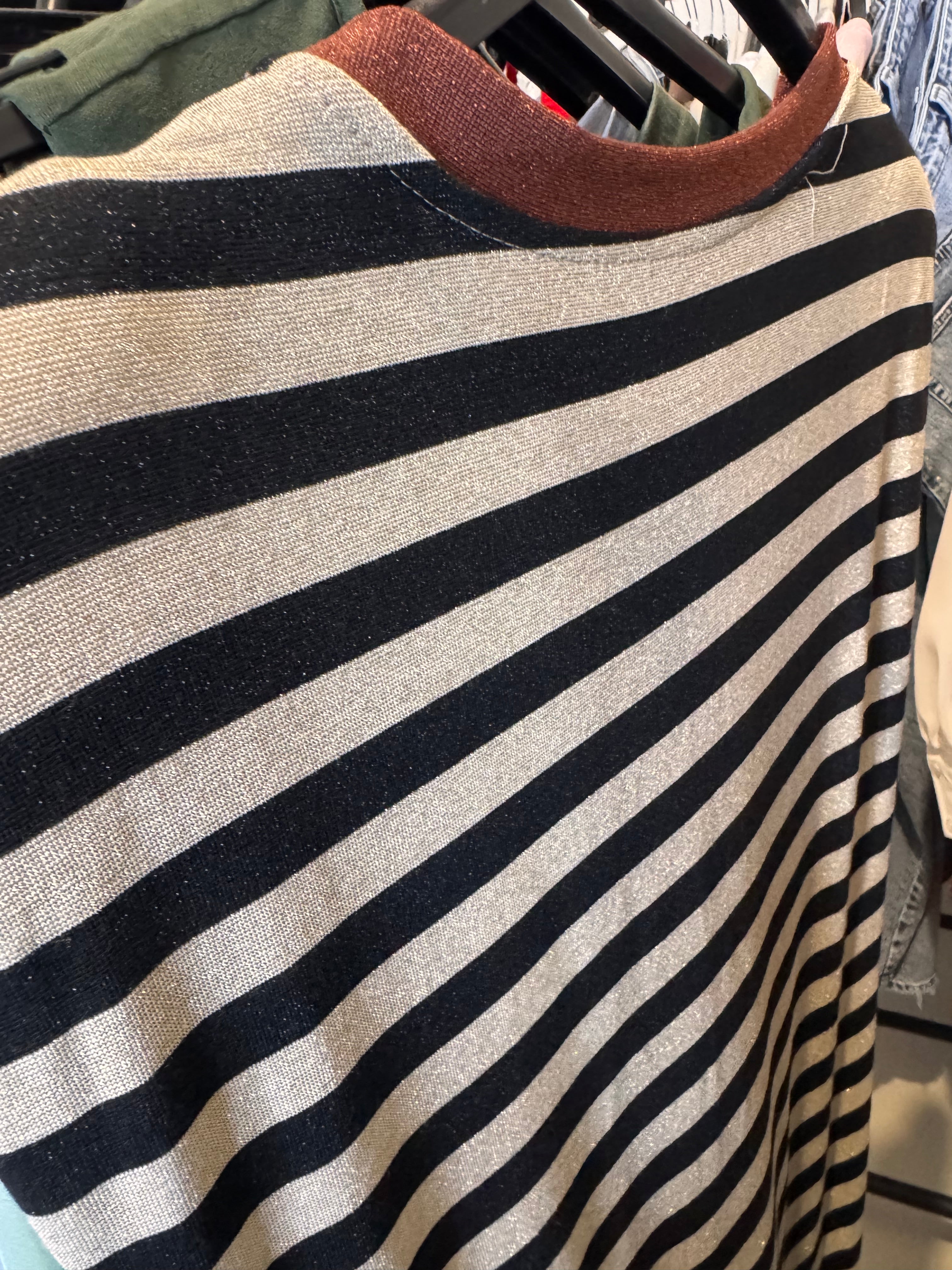 Maxikleid gestreift mit Glitzer schwarz